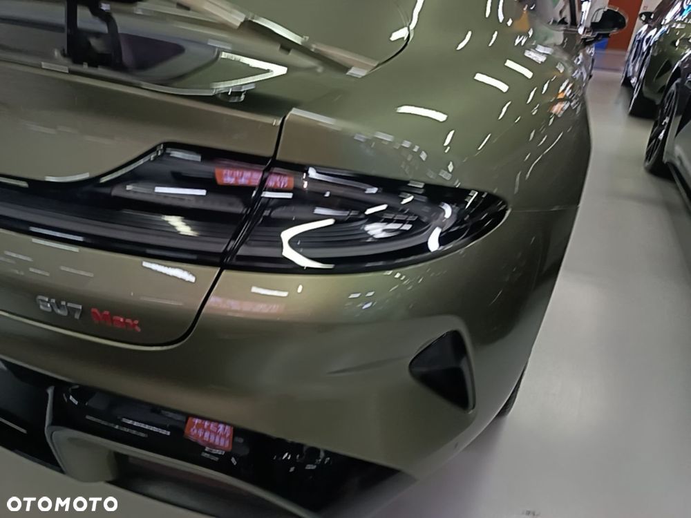 Xiaomi SU7 - 20