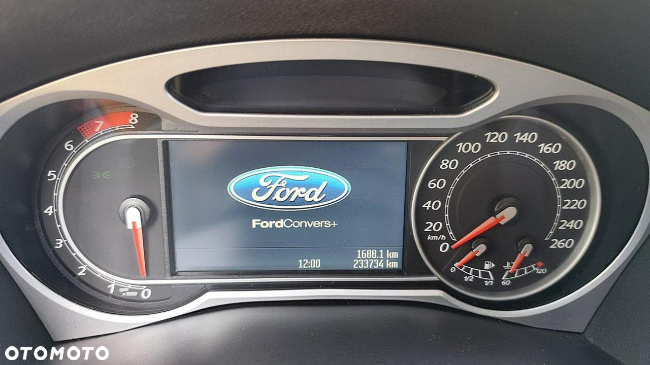 Ford Mondeo - 12