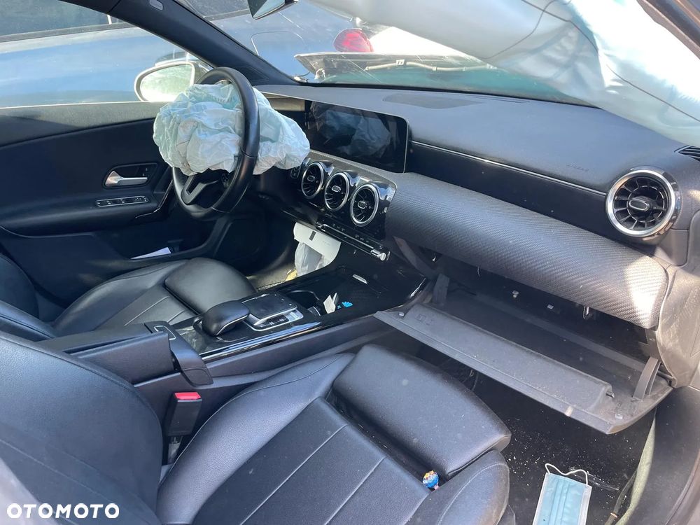 Mercedes-Benz Klasa A 180 d 7G-DCT - 6