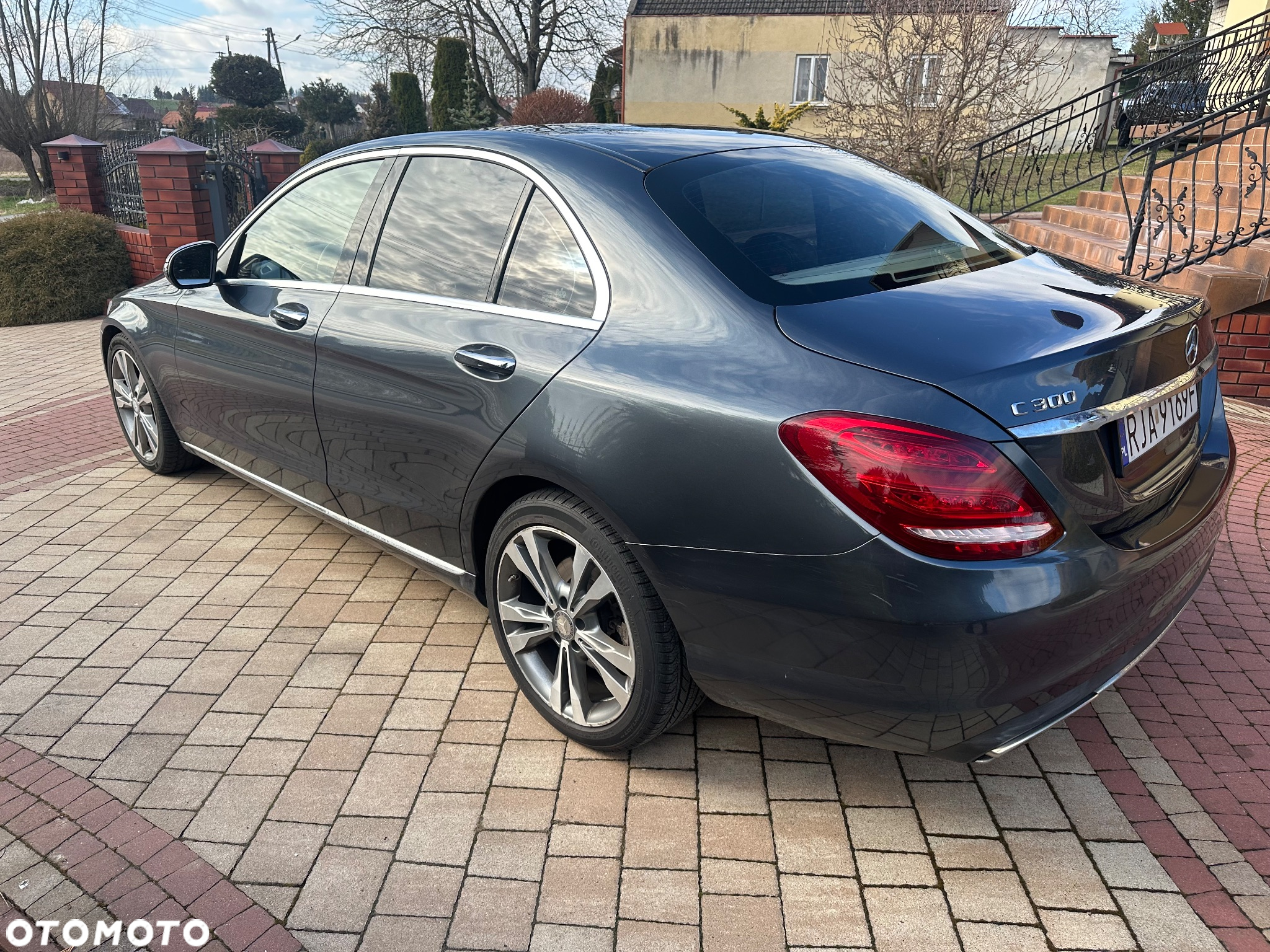 Mercedes-Benz Klasa C 300 7G-TRONIC - 6