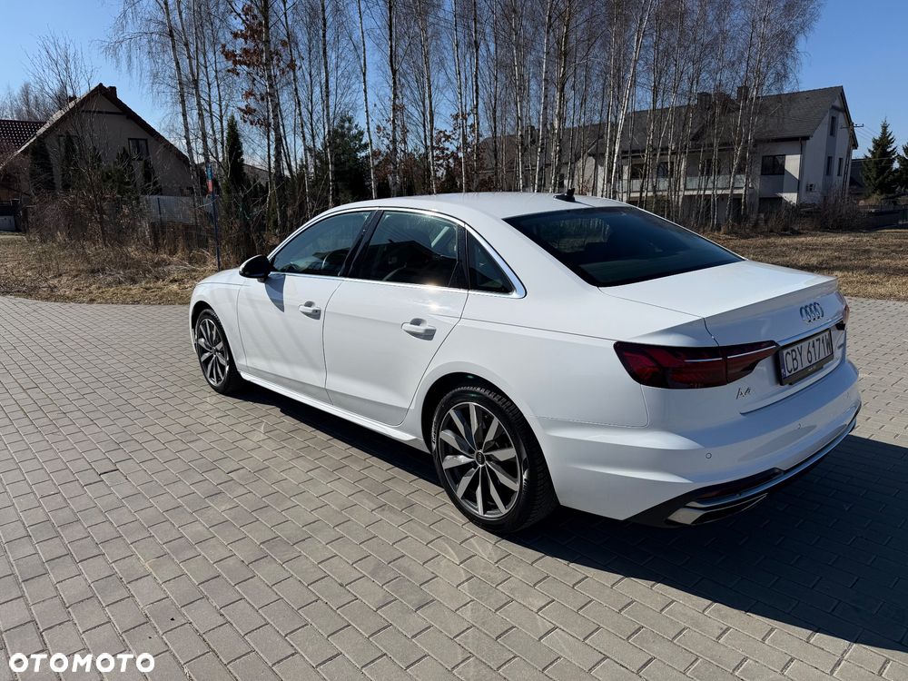 Audi A4 Limousine 45 TFSI quattro S tronic advanced - 9
