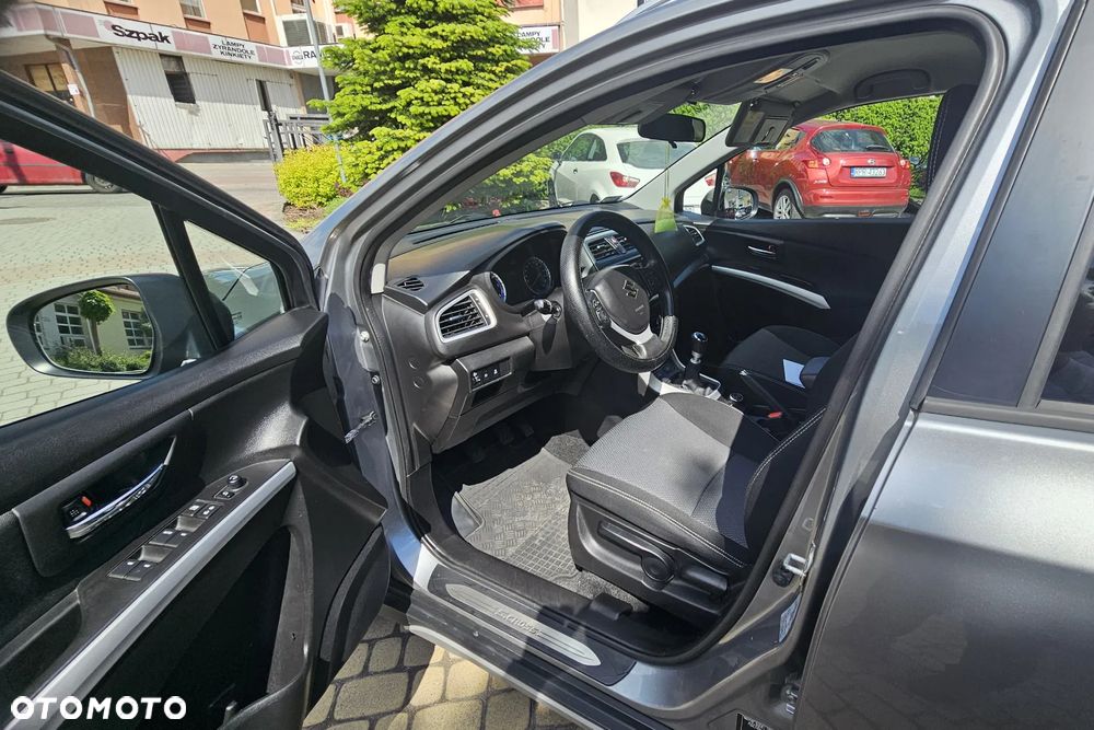 Suzuki SX4 2.0 DDiS Comfort 4WD - 10