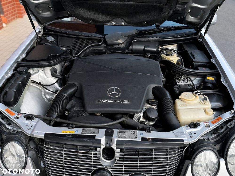 Mercedes-Benz Klasa E - 6