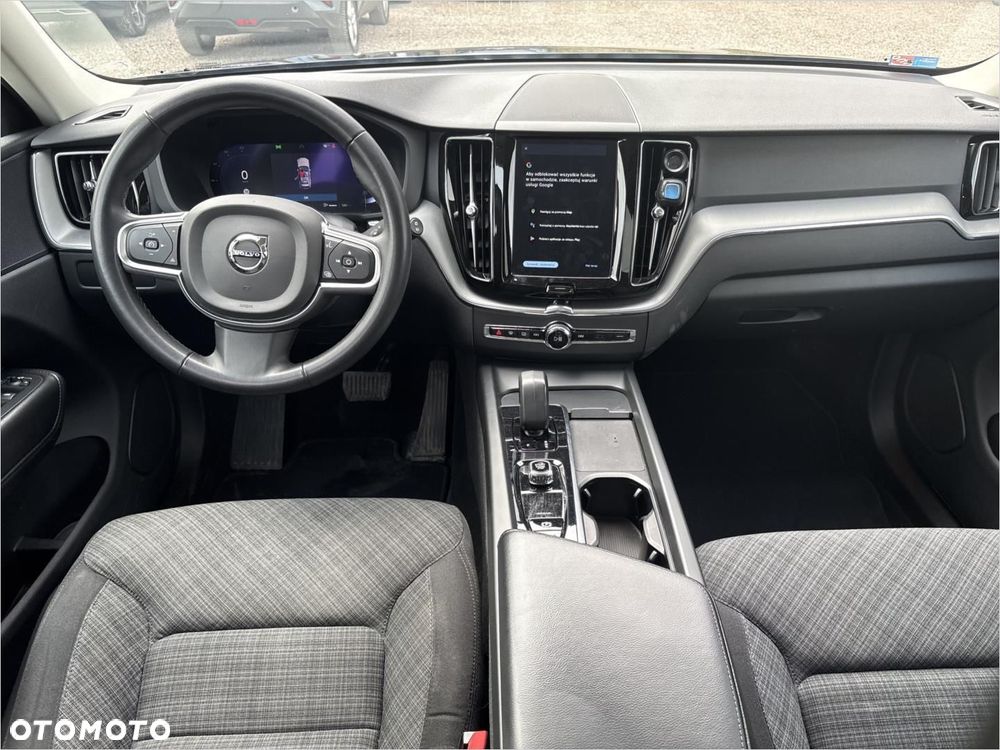Volvo XC 60 B4 D AWD Core - 11