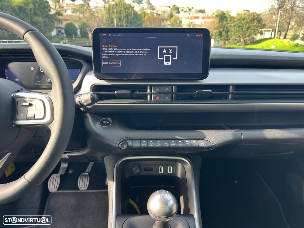 Jeep Avenger 1.2 GSE T3 Summit - 9