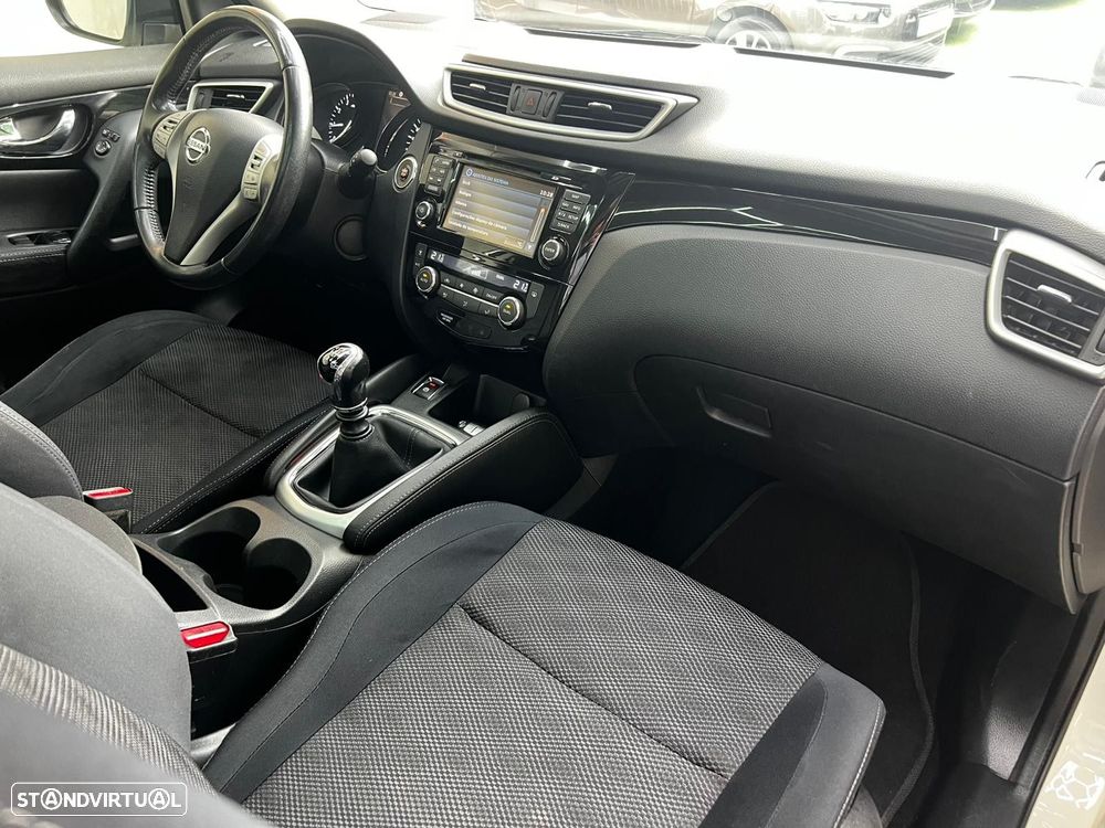 Nissan Qashqai 1.2 DIG-T Tekna Premium Pele S P.Preta - 13