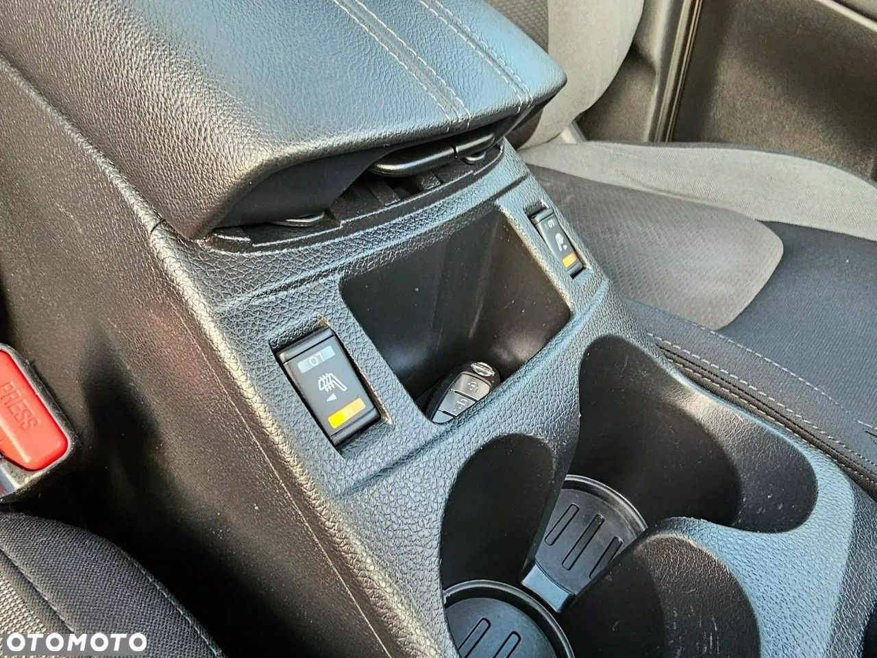 Nissan Qashqai - 34