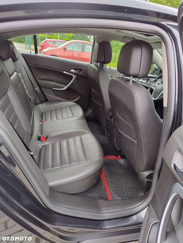 Opel Insignia - 14