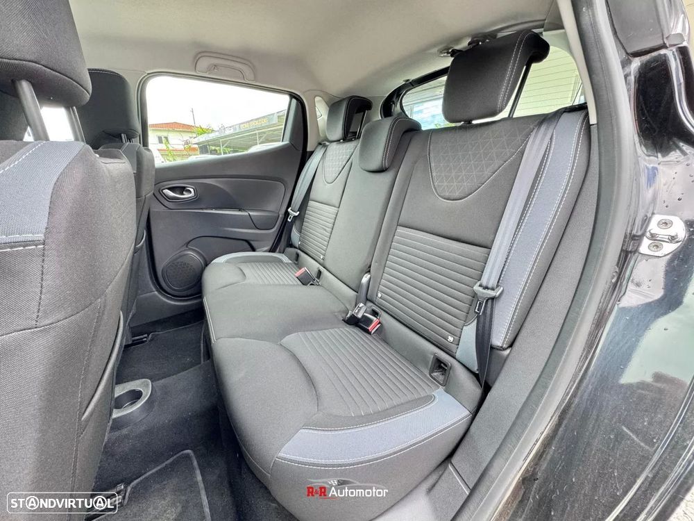 Renault Clio 1.5 dCi Dynamique S - 9