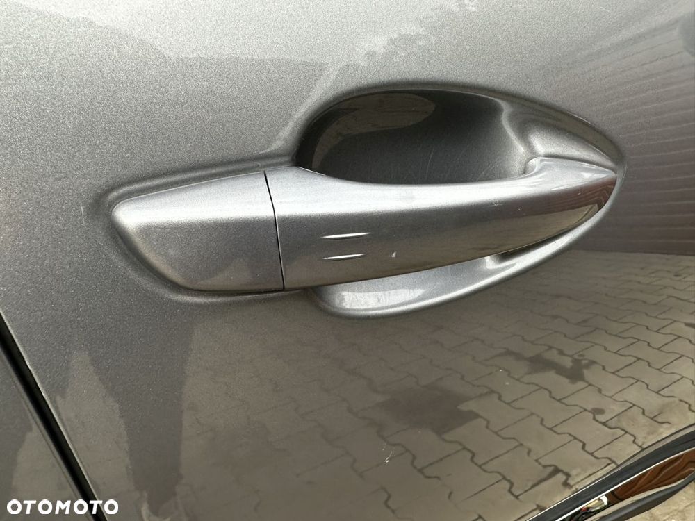 Peugeot 3008 2.0 BlueHDi Allure - 21