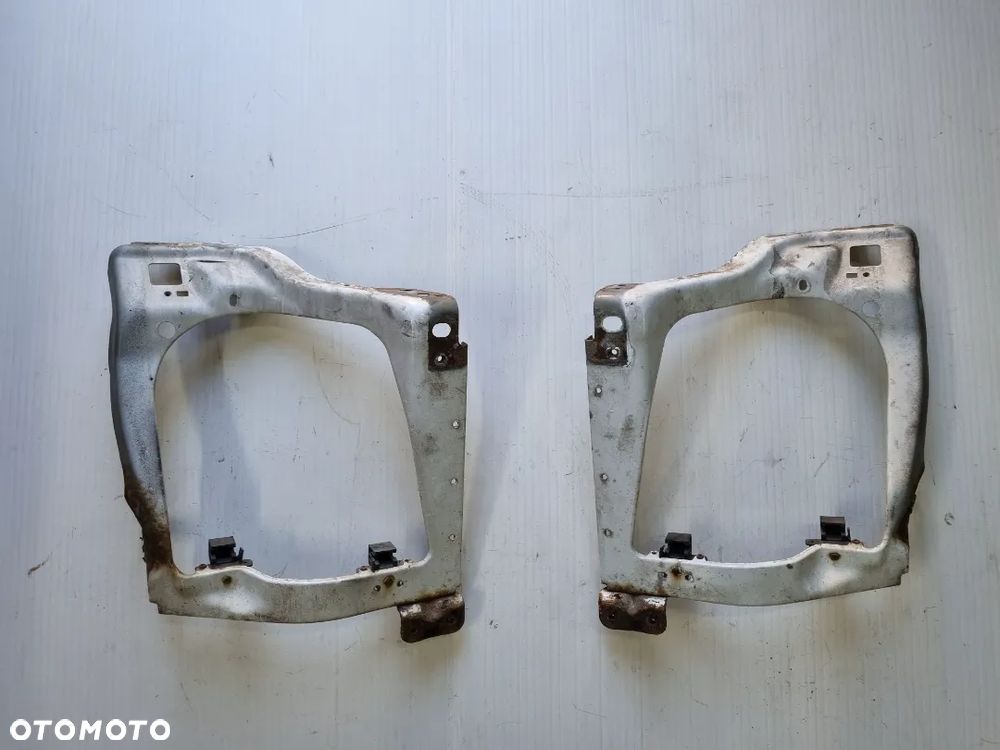 OKULAR PRAWY LEWY WZMOCNIENIE PRZEDNIE FORD TRANSIT MK 7 06-13r. - 1