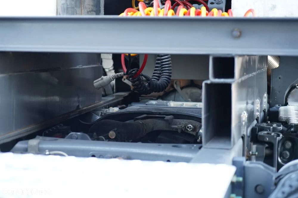 Scania R 730 / V8 / 6x4 / DMC: 180.000 KG / RETARDER / EURO 6 / - 17
