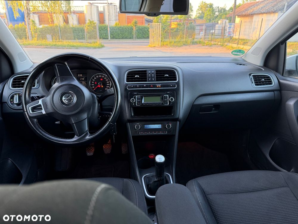 Volkswagen Polo - 7