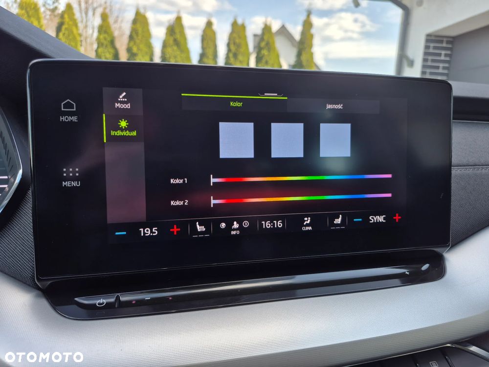 Skoda Octavia 2.0 TDI Style DSG - 18