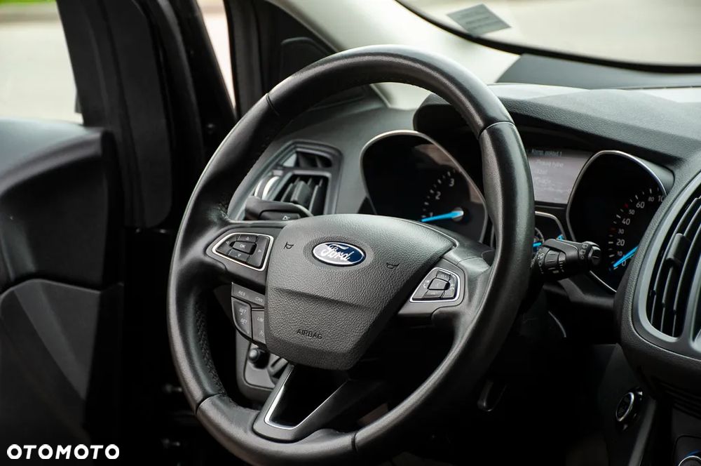 Ford Kuga 1.5 EcoBoost FWD Titanium ASS - 9