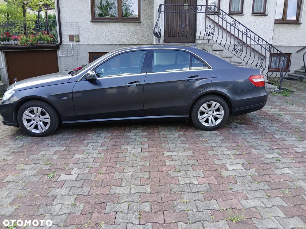 Mercedes-Benz Klasa E - 11
