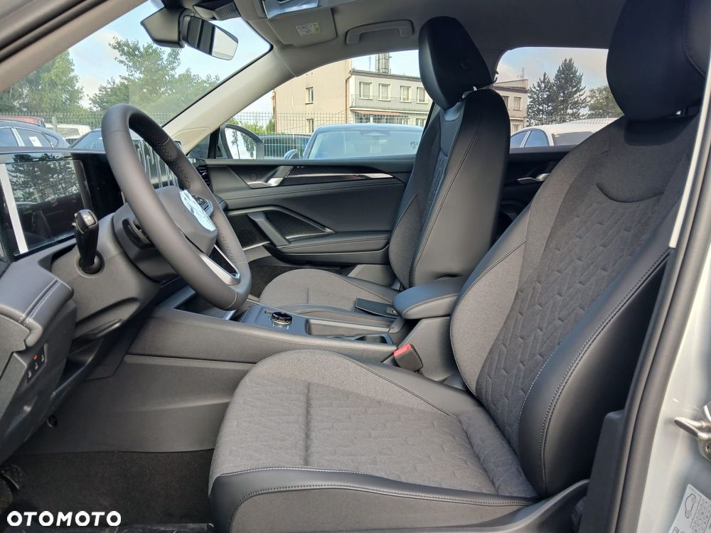 Volkswagen Tiguan 1.5 eTSI OPF DSG Life - 10