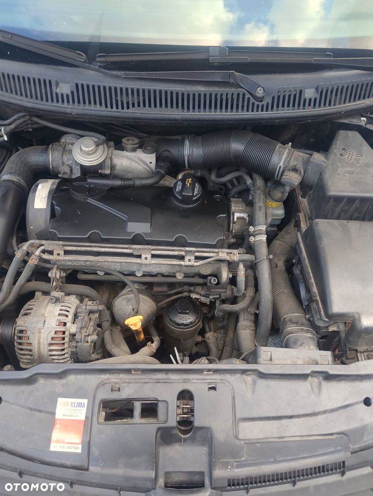 Volkswagen Polo 1.9 TDI - 9