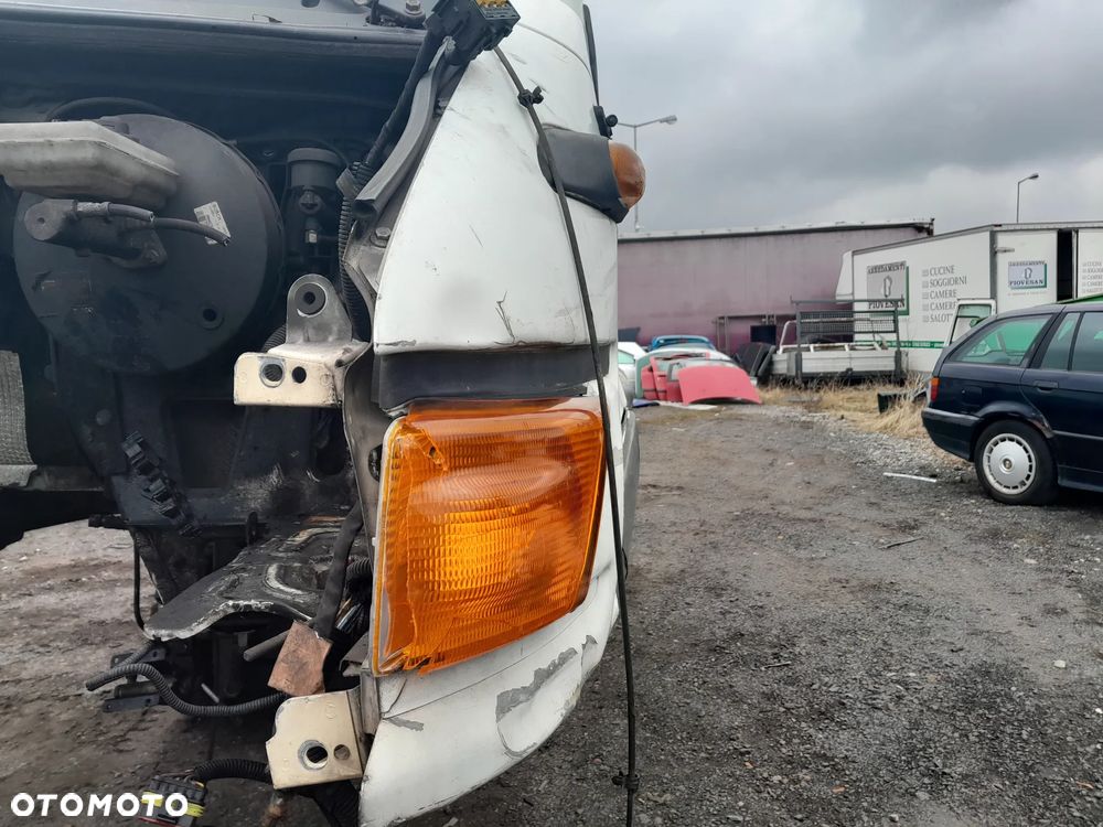 Ćwiartka prawa / LEWA Iveco Daily III 99-05r. Błotnik !! - 3