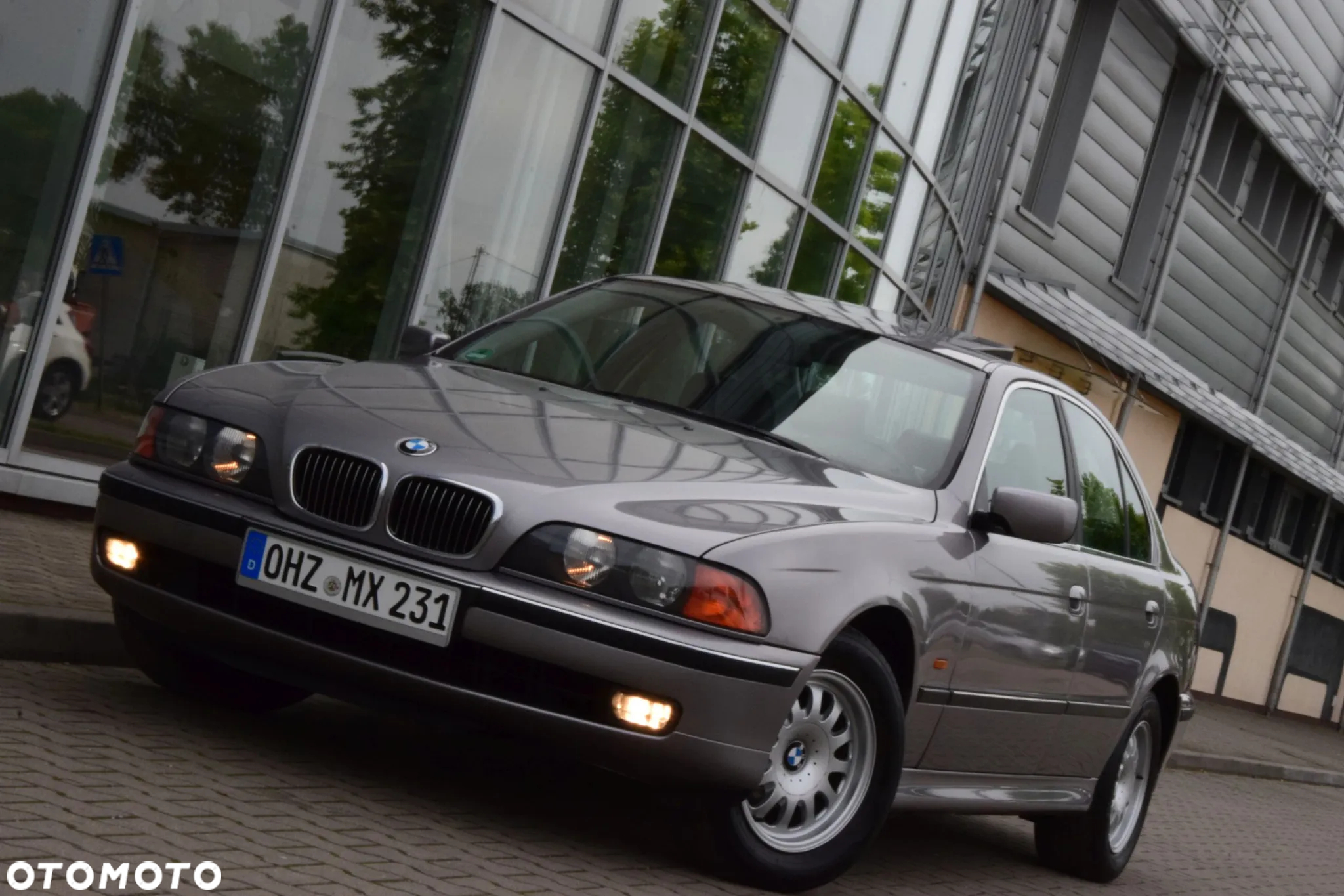 BMW Seria 5 523i - 40