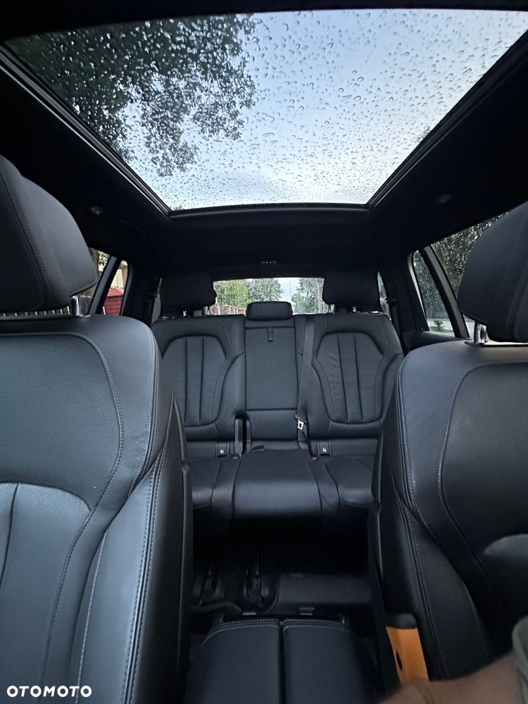 BMW X7 xDrive40d mHEV - 12