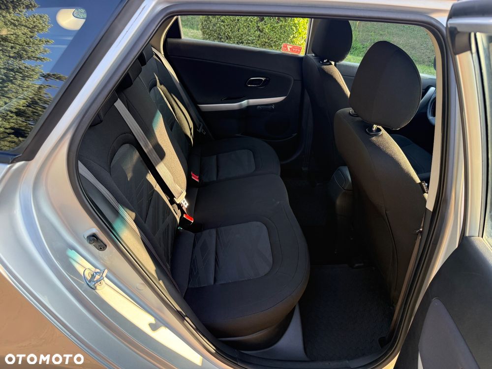 Kia Ceed 1.6 CRDi M - 34