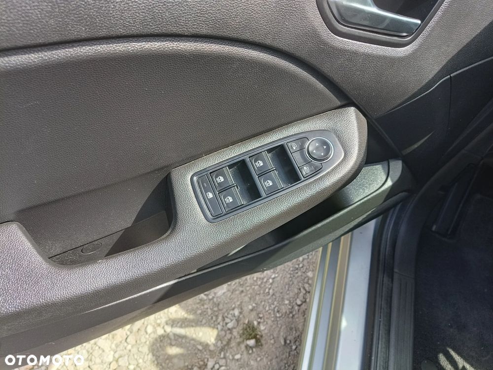 Renault Clio - 7