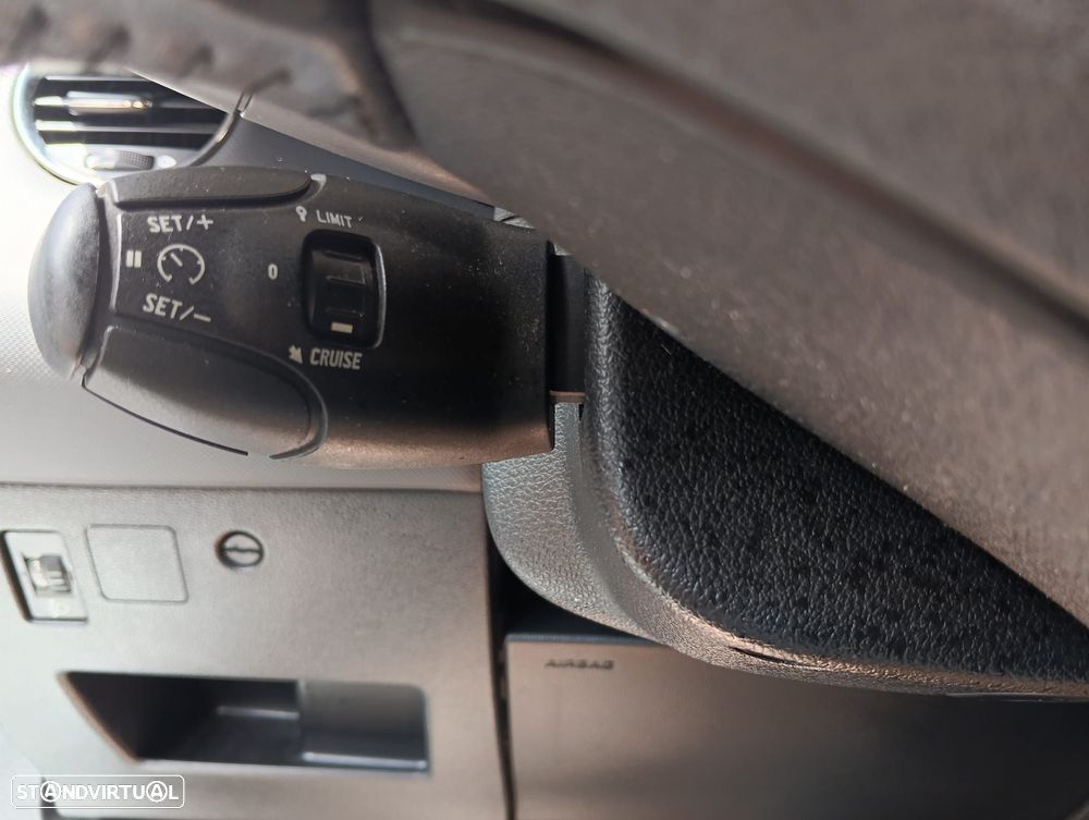 Peugeot 308 SW 1.6 HDi Executive CVM6 - 38