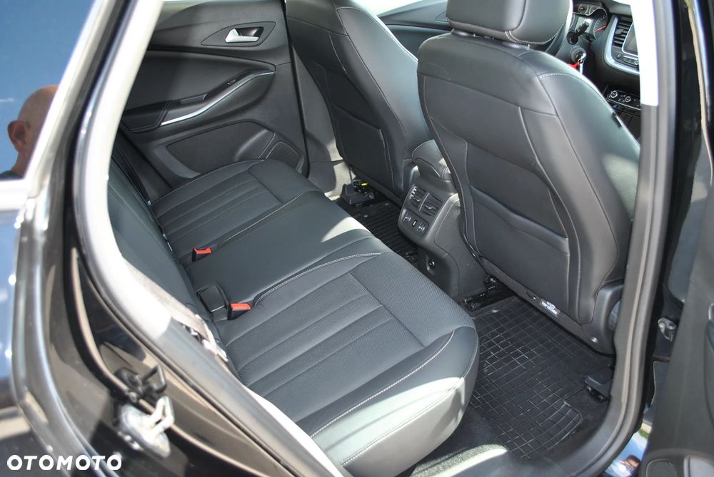 Opel Grandland X 1.2 T GPF Elegance Business Pack S&S - 12