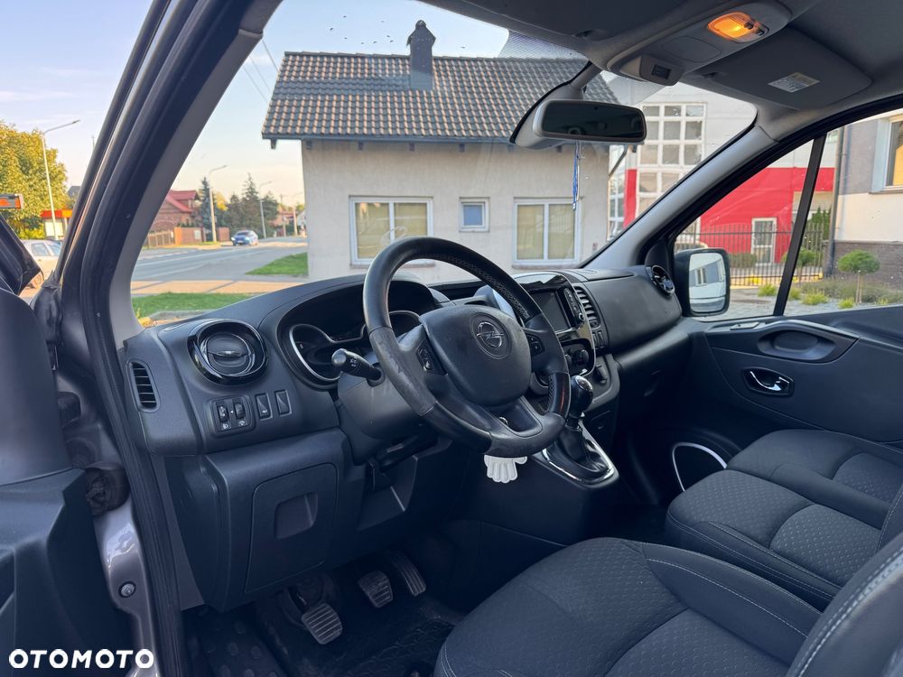 Opel Vivaro L2H1 2,9t Edition Premium - 10