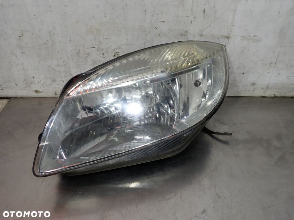 LAMPA LEWA PRZEDNIA SKODA ROOMSTER - 1