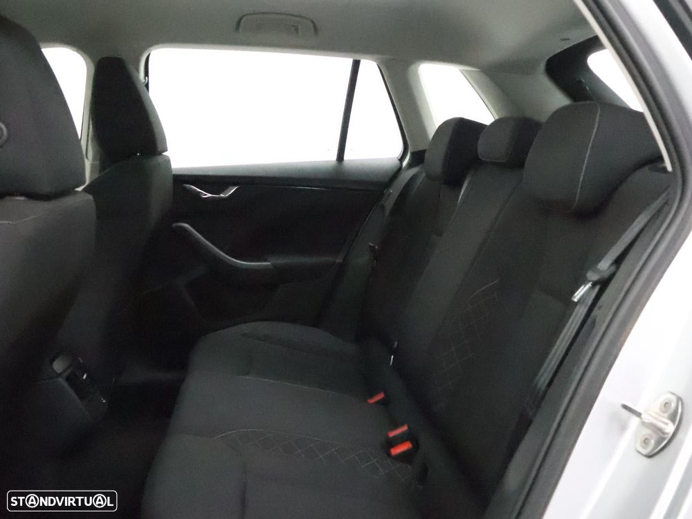 Skoda Kamiq 1.0 TSI Ambition - 5