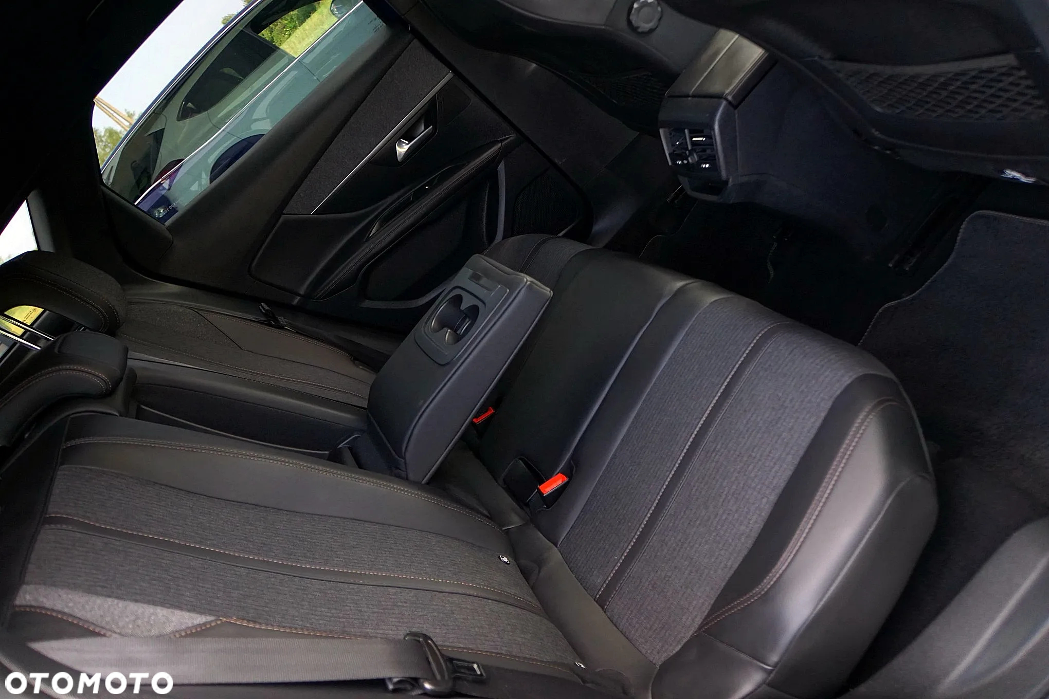 Peugeot 3008 BlueHDi 120 Stop & Start Business-Line - 27