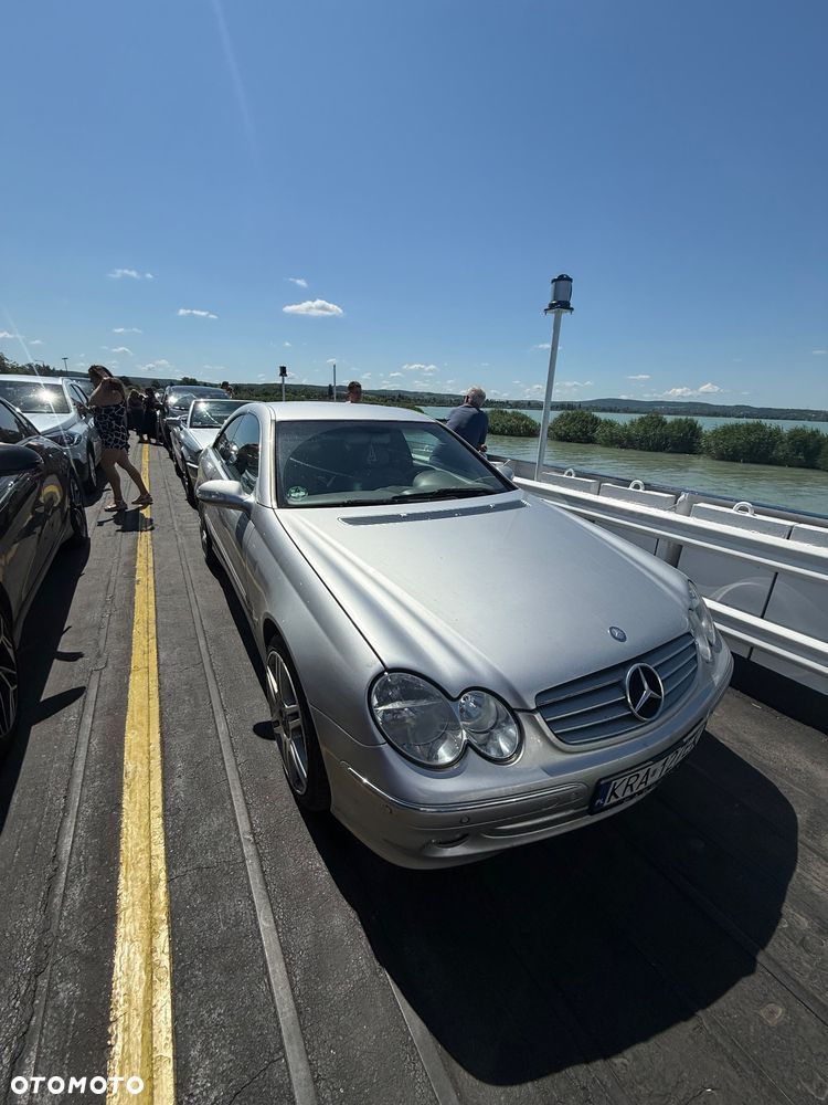 Mercedes-Benz CLK - 2