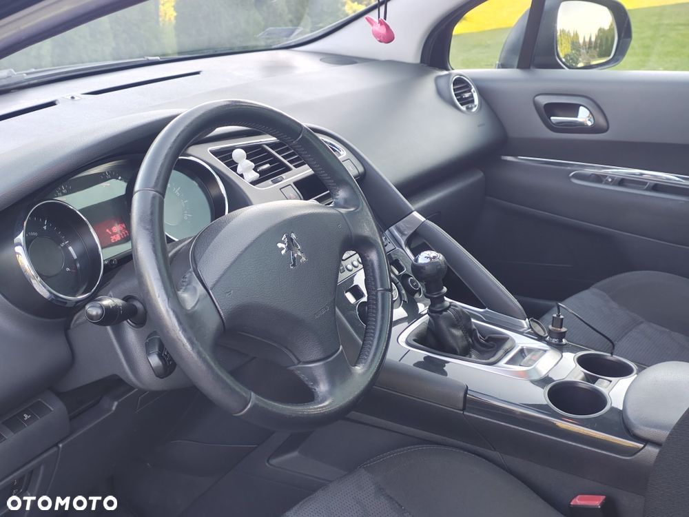 Peugeot 3008 - 8