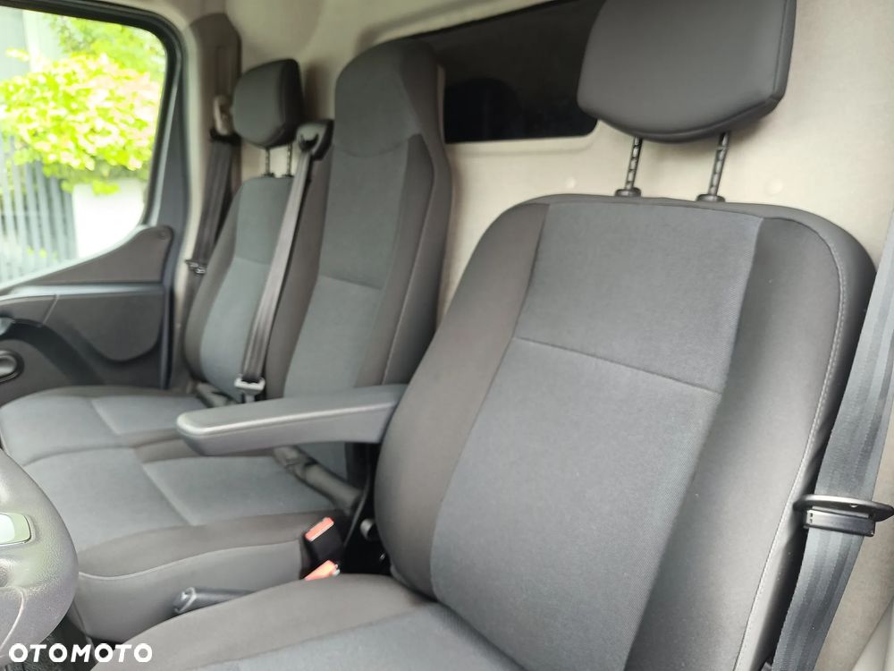 Renault Master - 18