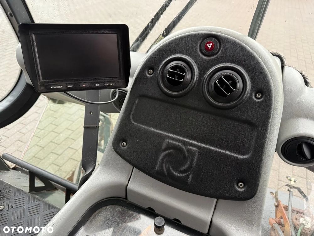 Johnston 158B 101T - 11