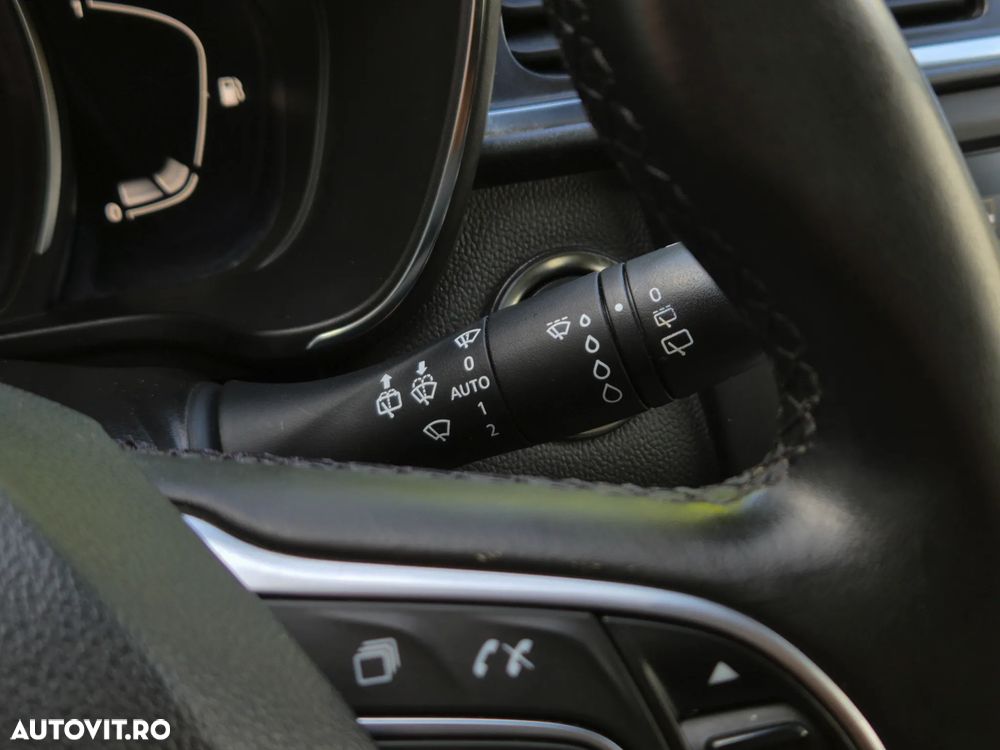 Renault Kadjar TCe EDC GPF Intens - 19