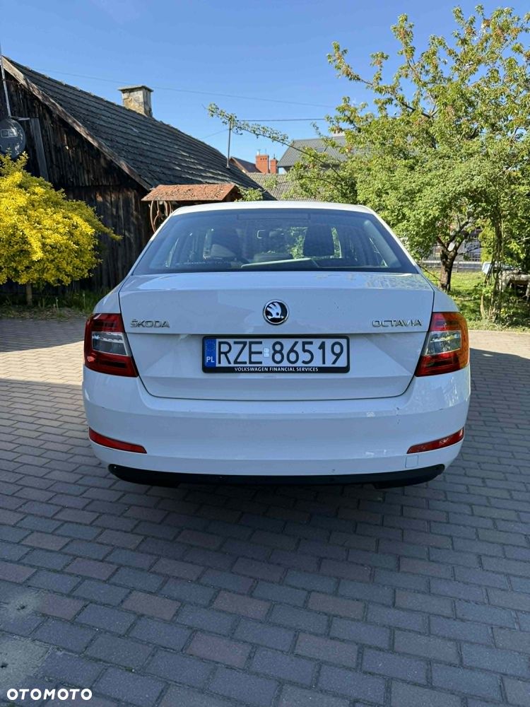 Skoda Octavia 2.0 TDI Style - 7