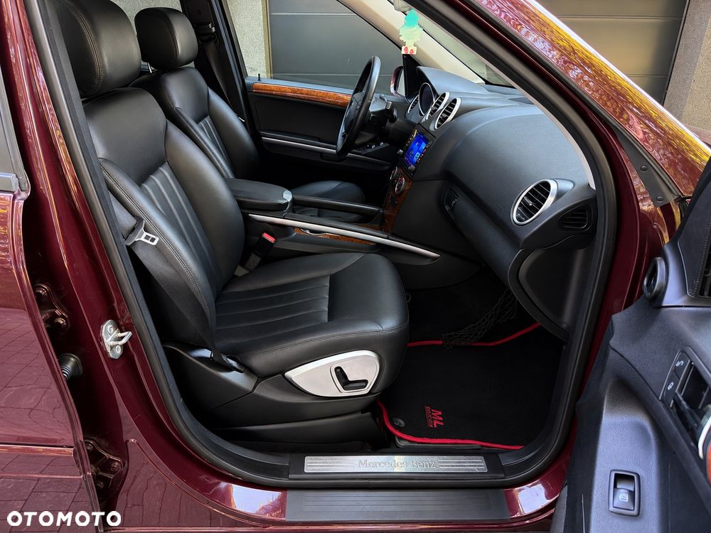 Mercedes-Benz ML 350 4Matic 7G-TRONIC Edition 10 - 30