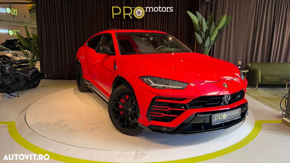 Lamborghini URUS - 1