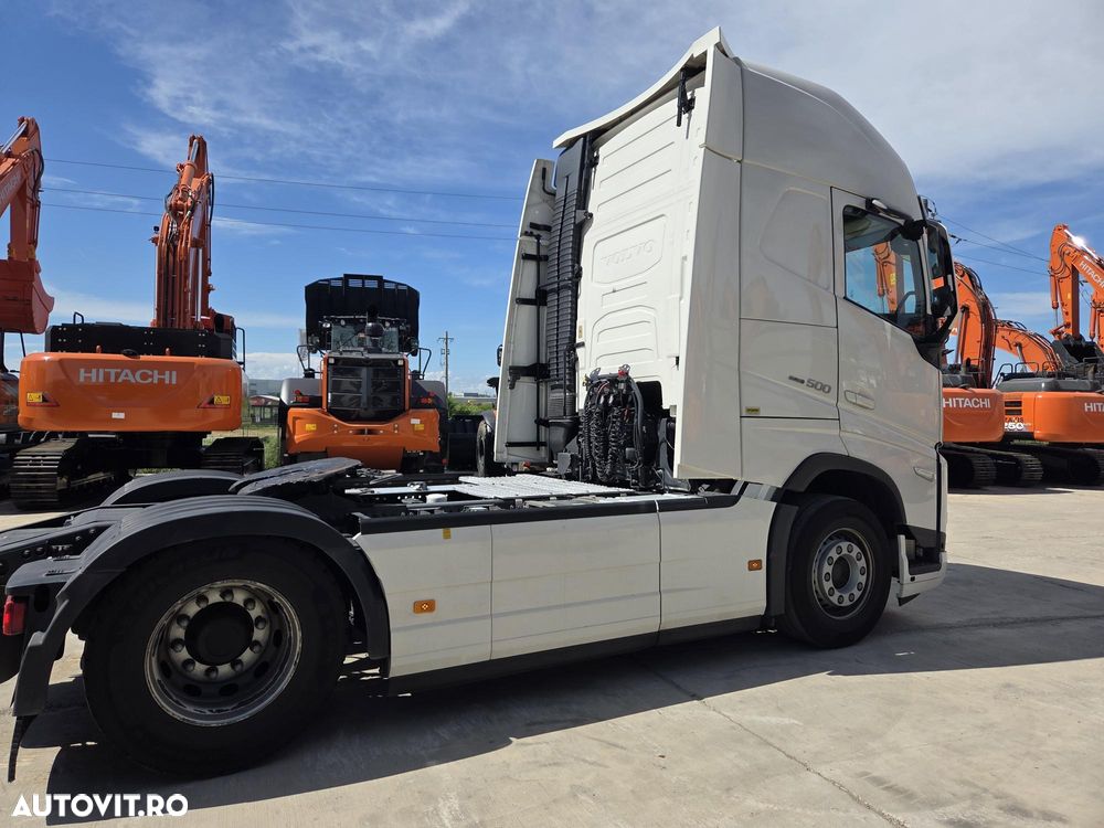 Volvo FH 500, 2022, 543.610km, rulata in GERMANIA, 2 paturi, Aeropachet spoilere cabina, spoilere sasiu, 2 rezervoare, Frigider, Aer conditionat STATIONARE, CIV, anv Michelin 70% ok, Automata, Navigatie, posibilitate leasing-PROMOTIE 53.900 EUR+Tva - 8