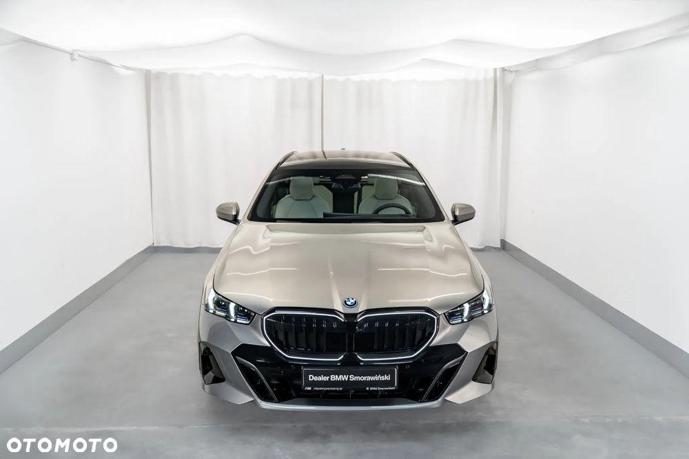 BMW Seria 5 530e xDrive PHEV M Sport - 16