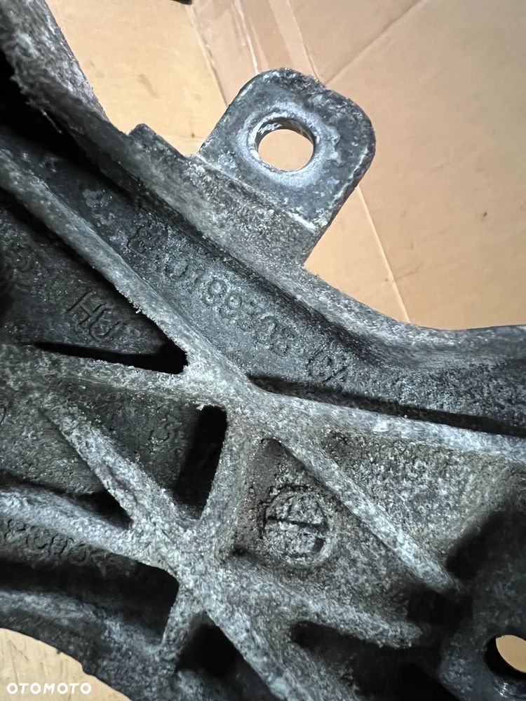 Łapa wspornik silnika Audi A4 B8 Lift 2.0 TDI 8K0199308CA - 7