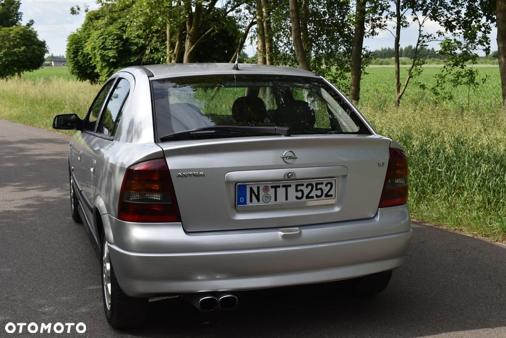 Opel Astra 1.6 Elegance - 6