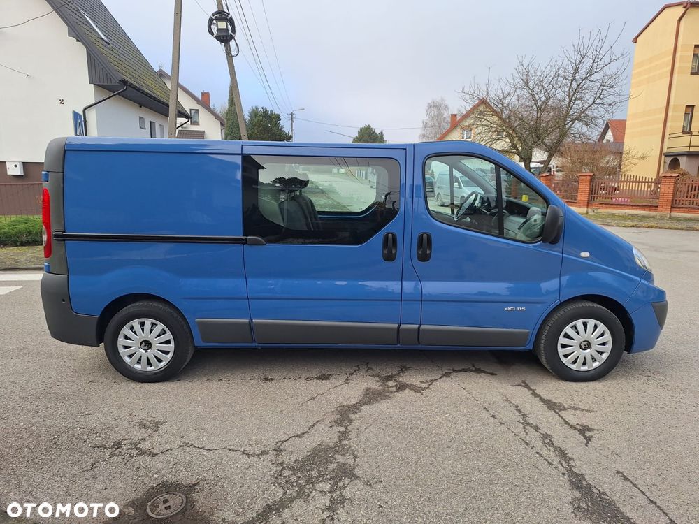 Renault Trafic - 13