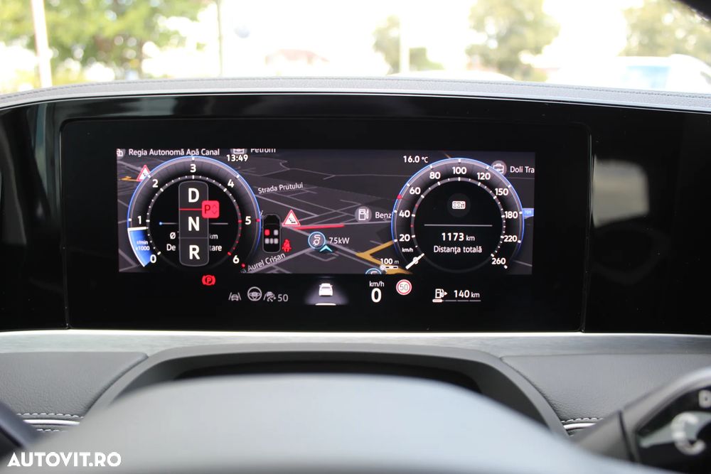 Volkswagen Passat 2.0 TDI SCR DSG Elegance - 39