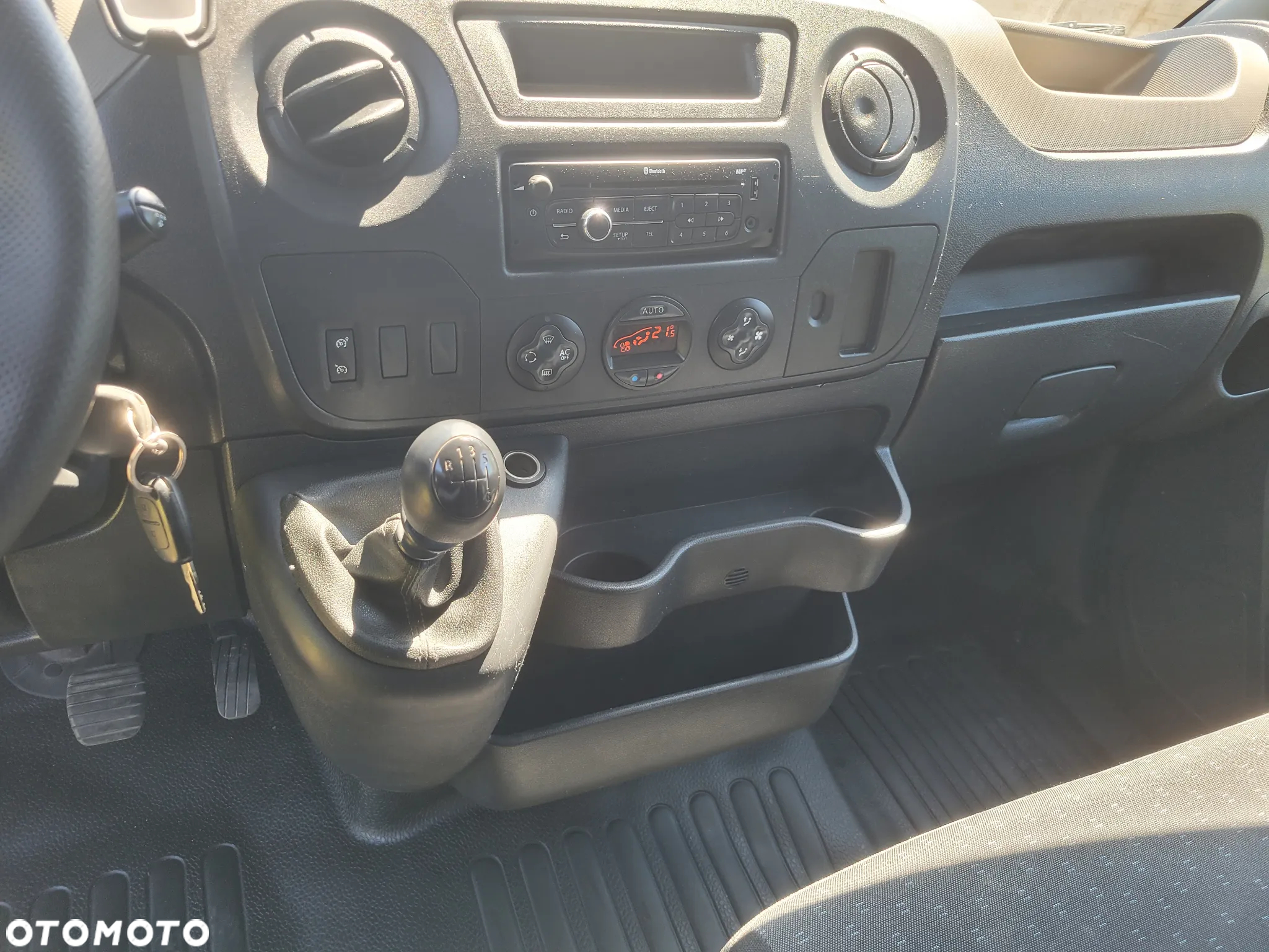 Opel MOVANO - 17