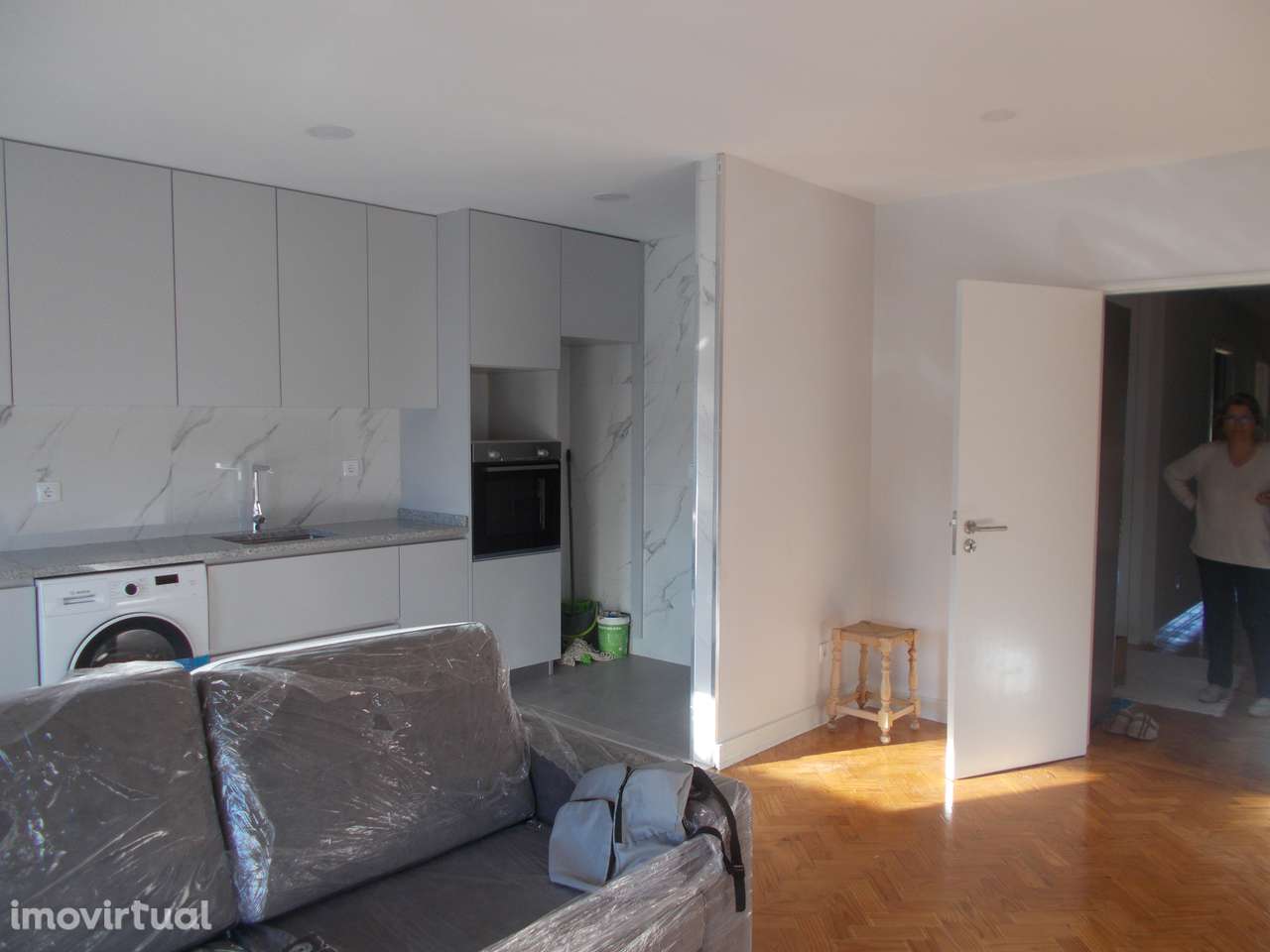 APARTAMENTO T3 CENTRO CIDADE DE CHAVES COM GARAGEM - Grande imagem: 2/20