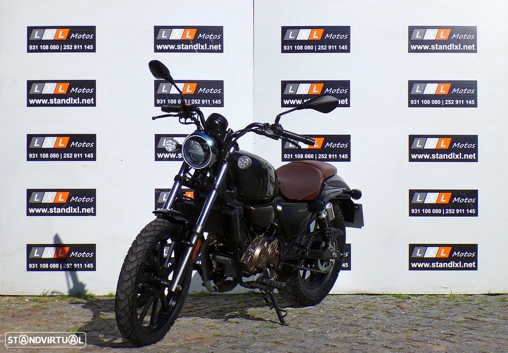 QJ Motor SRV 125 - 1